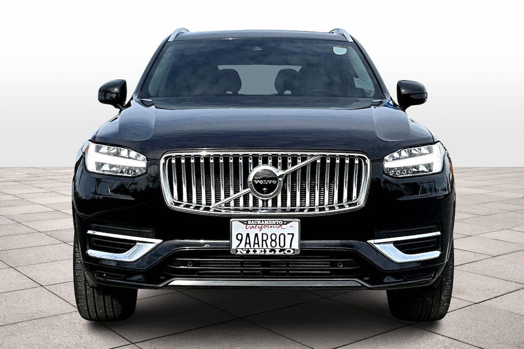 Certified 2022 Volvo XC90 Recharge Plug-In Hybrid eAWD Inscription 6 Seater SUV
