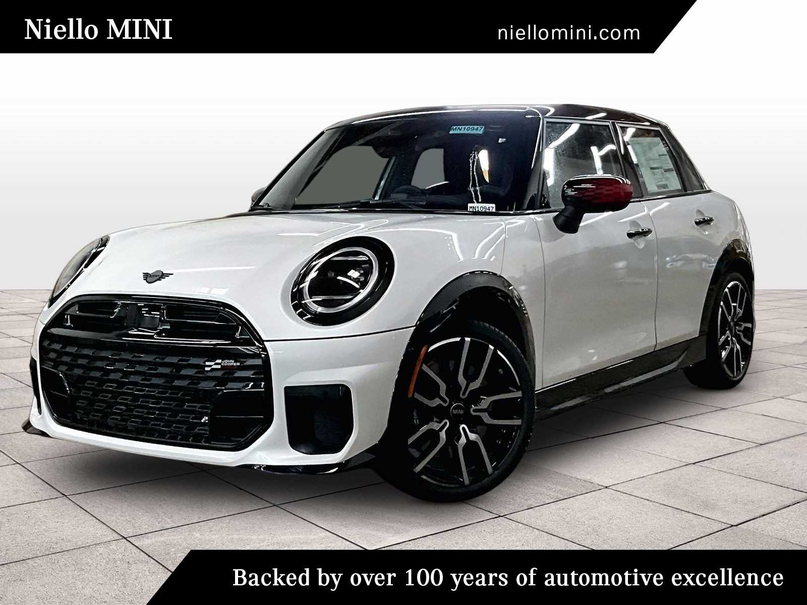 2026 MINI Hardtop Cooper S's photo