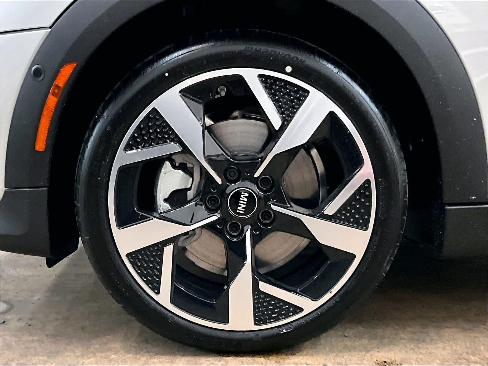 2026 MINI Hardtop 4 Door S - Photo 14