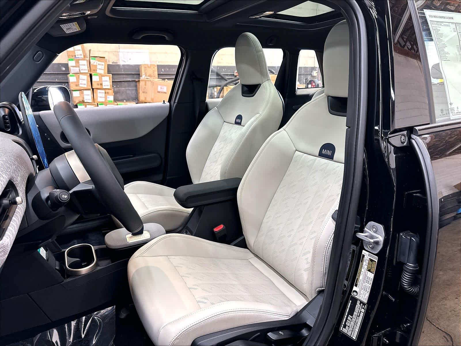 2026 MINI Hardtop 4 Door S - Photo 11