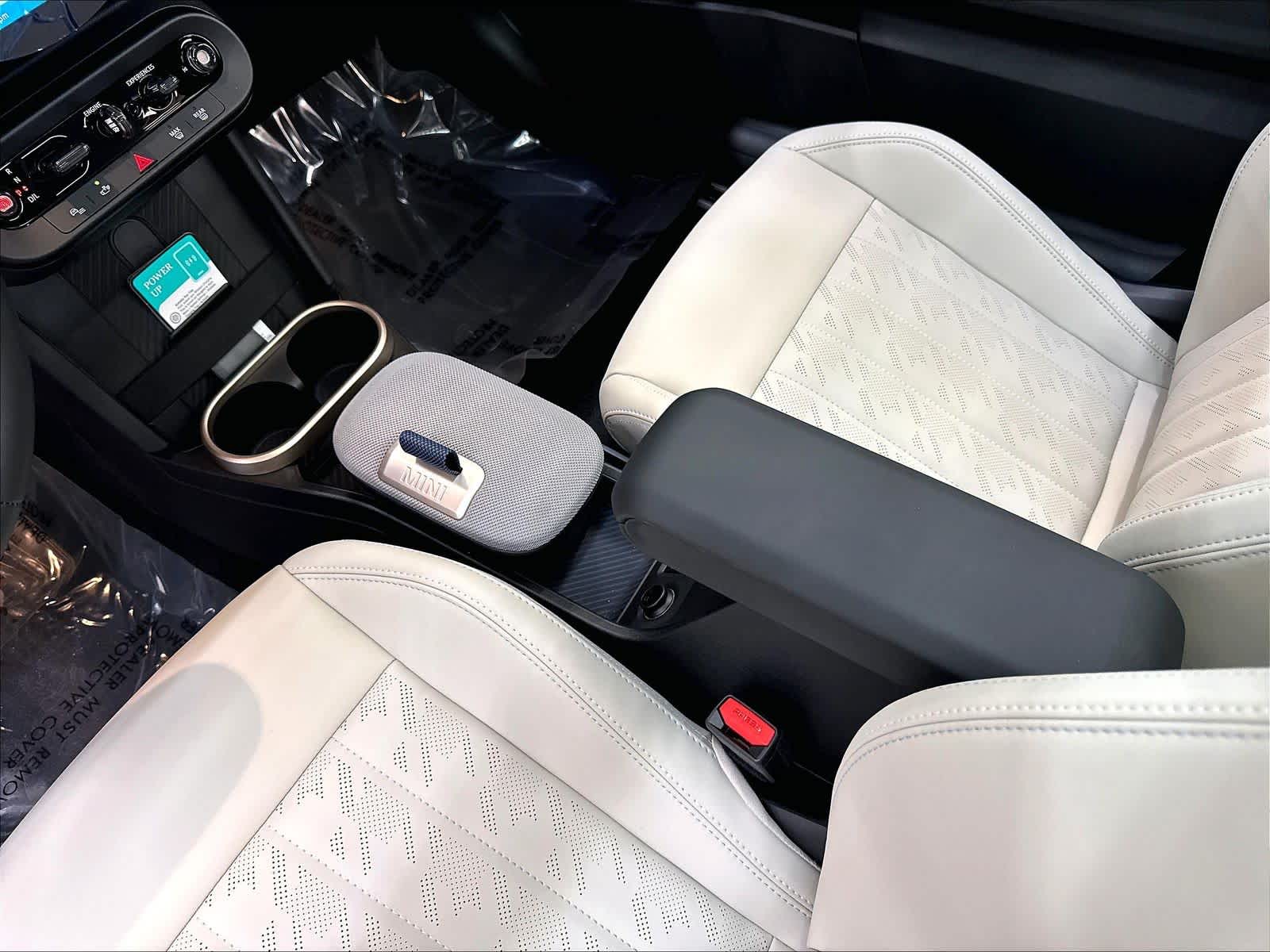 2026 MINI Hardtop 2 Door S - Photo 10