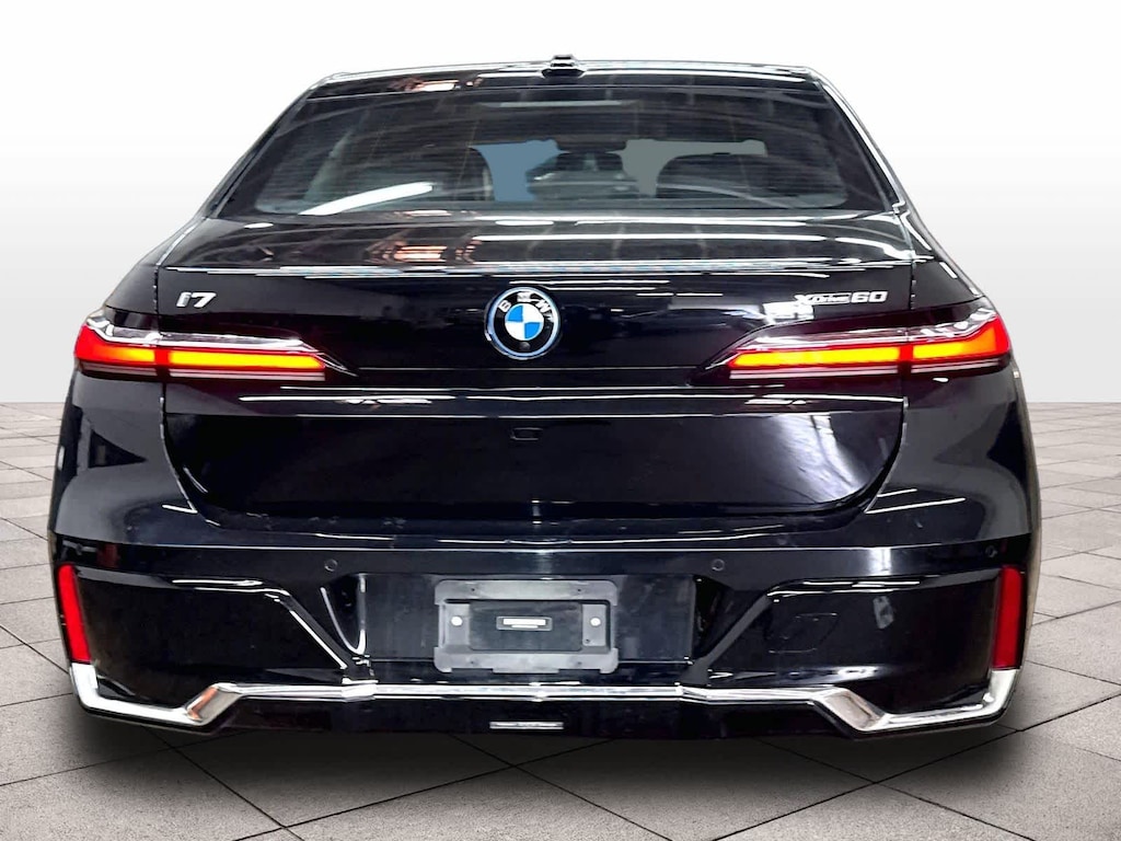 Used 2023 BMW i7 xDrive60 Sedan
