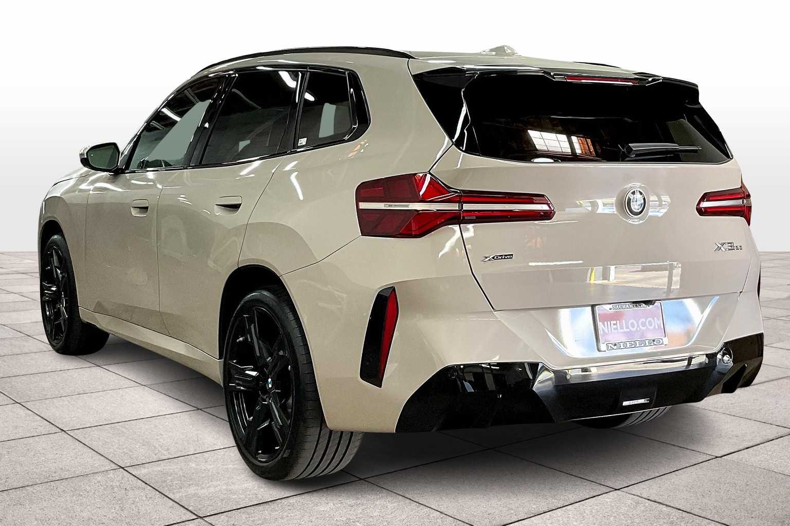 2026 Bmw X3 photo 2