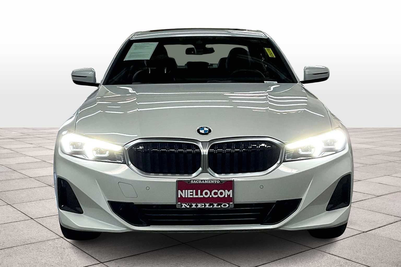 2025 Bmw 330i photo 3