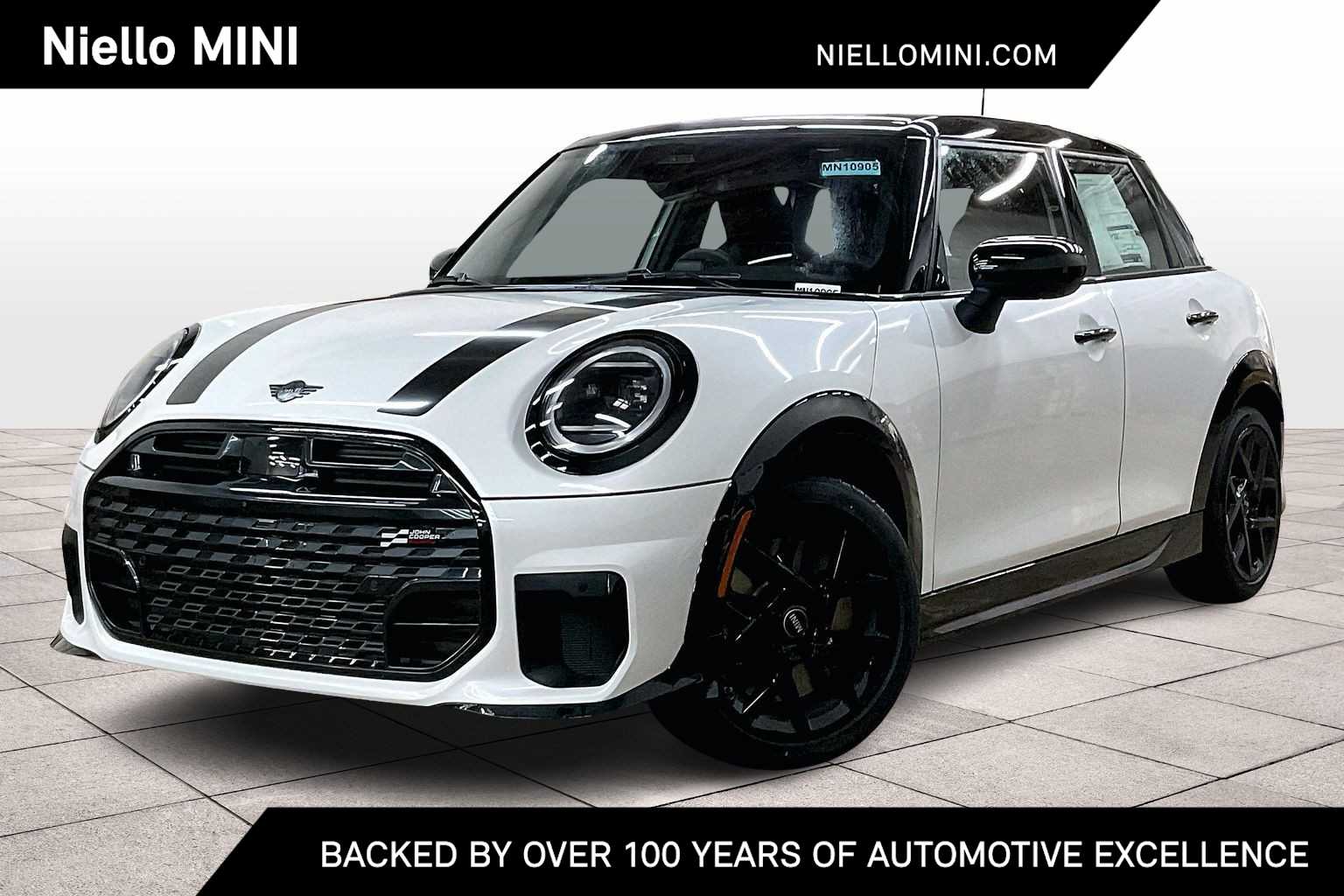 2026 MINI Hardtop 4 Door S's photo