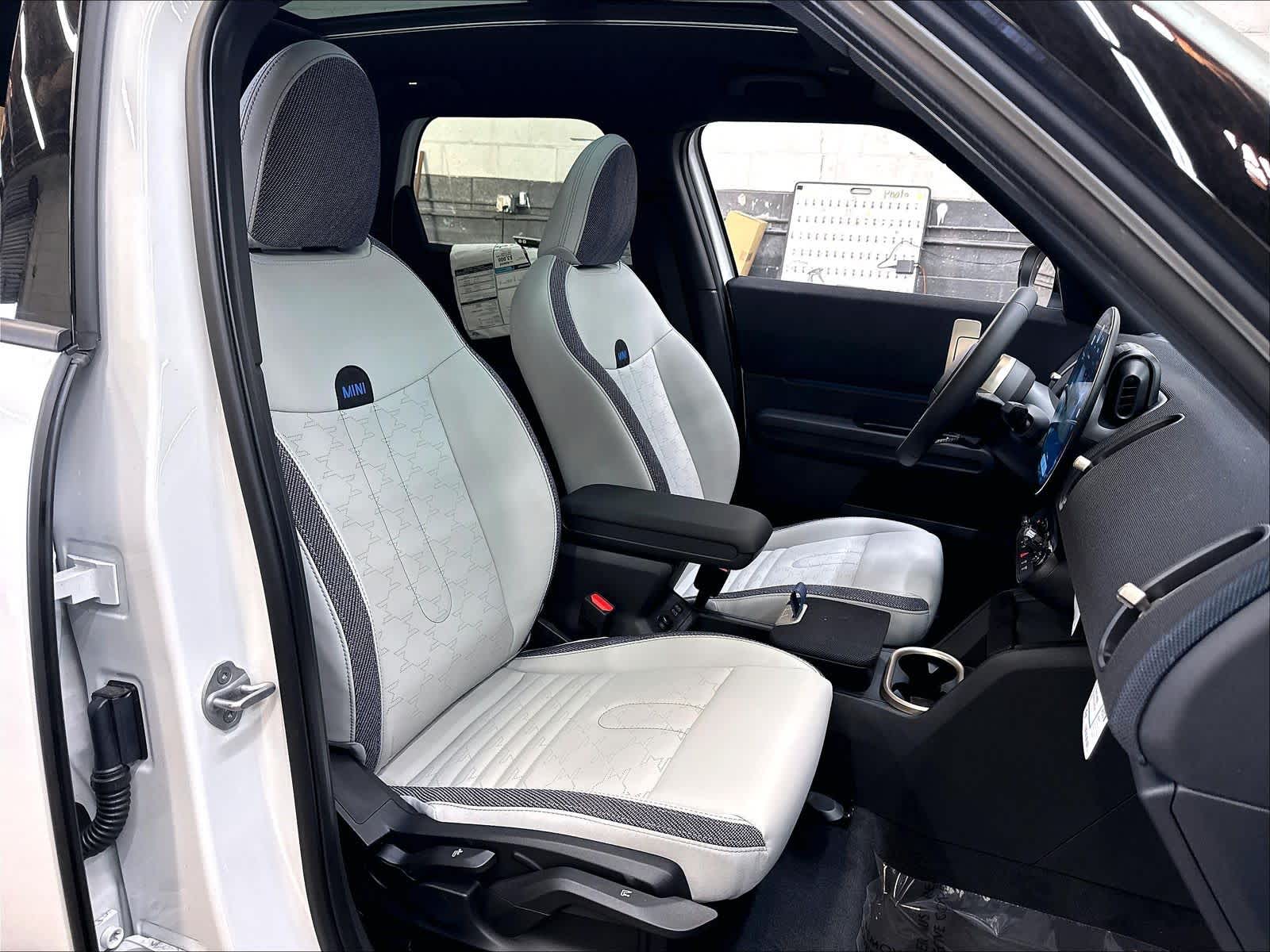 2026 MINI Countryman S - Photo 31