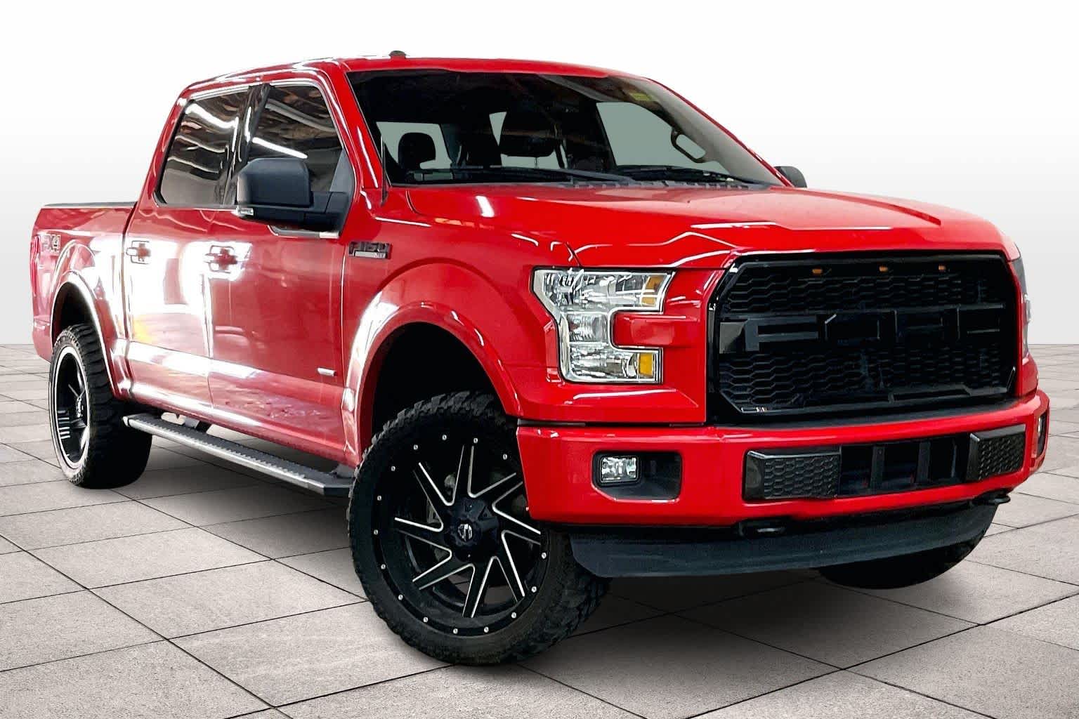 2016 Ford F-150 XLT photo 2