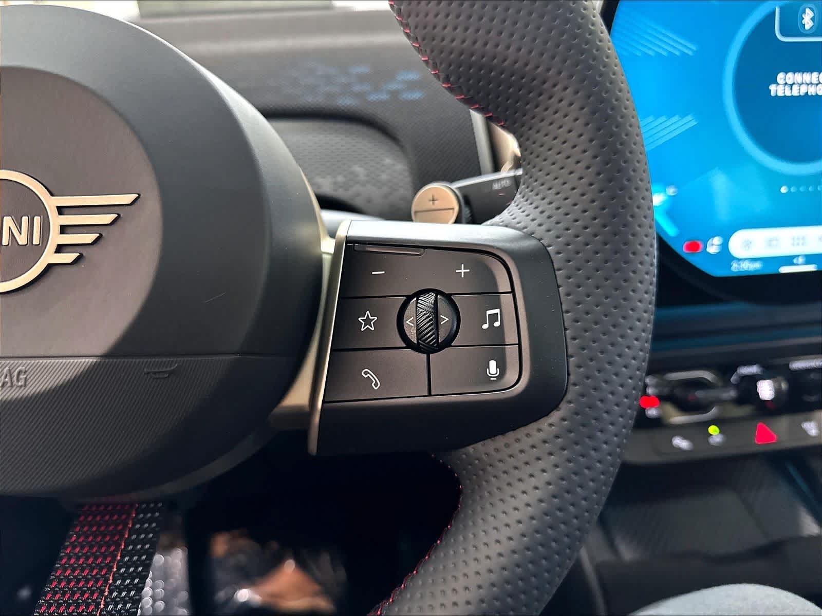 2026 MINI Countryman S - Photo 17