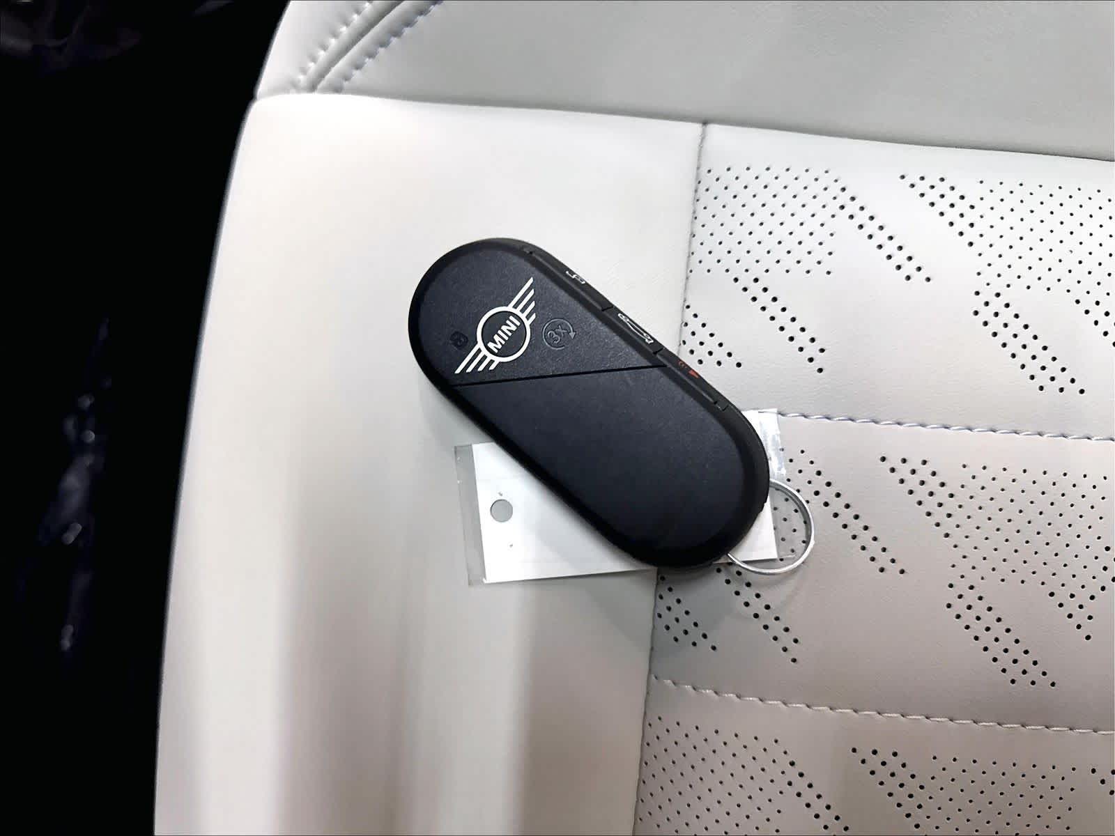2026 MINI Hardtop 4 Door S - Photo 35
