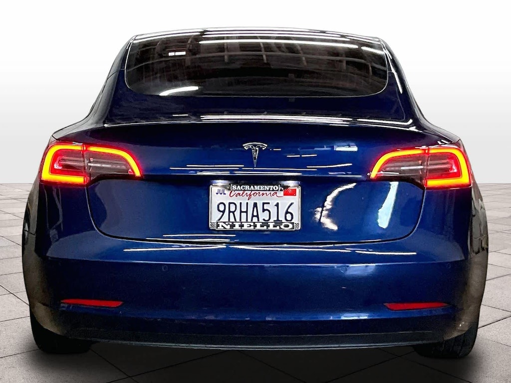 Used 2018 Tesla Model 3 Mid Range Battery RWD