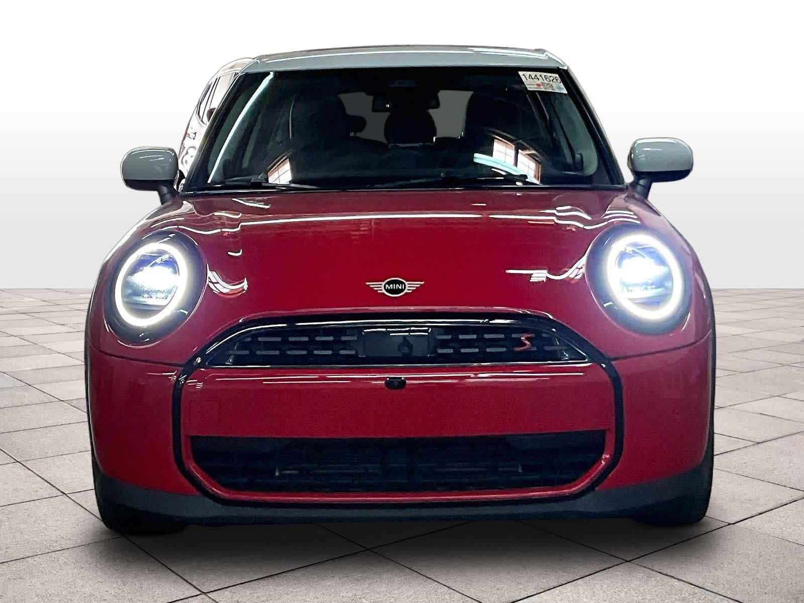 2025 MINI Hardtop 4 Door Cooper S photo 2