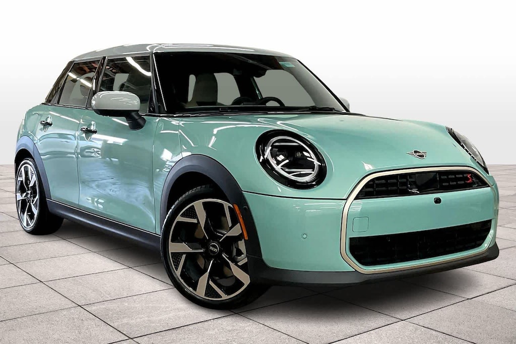 New 2026 MINI 4 Door Iconic FWD
