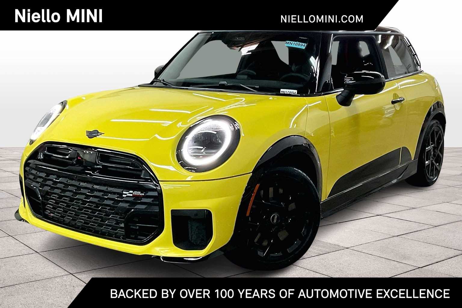 2026 MINI Hardtop 2 Door S's photo