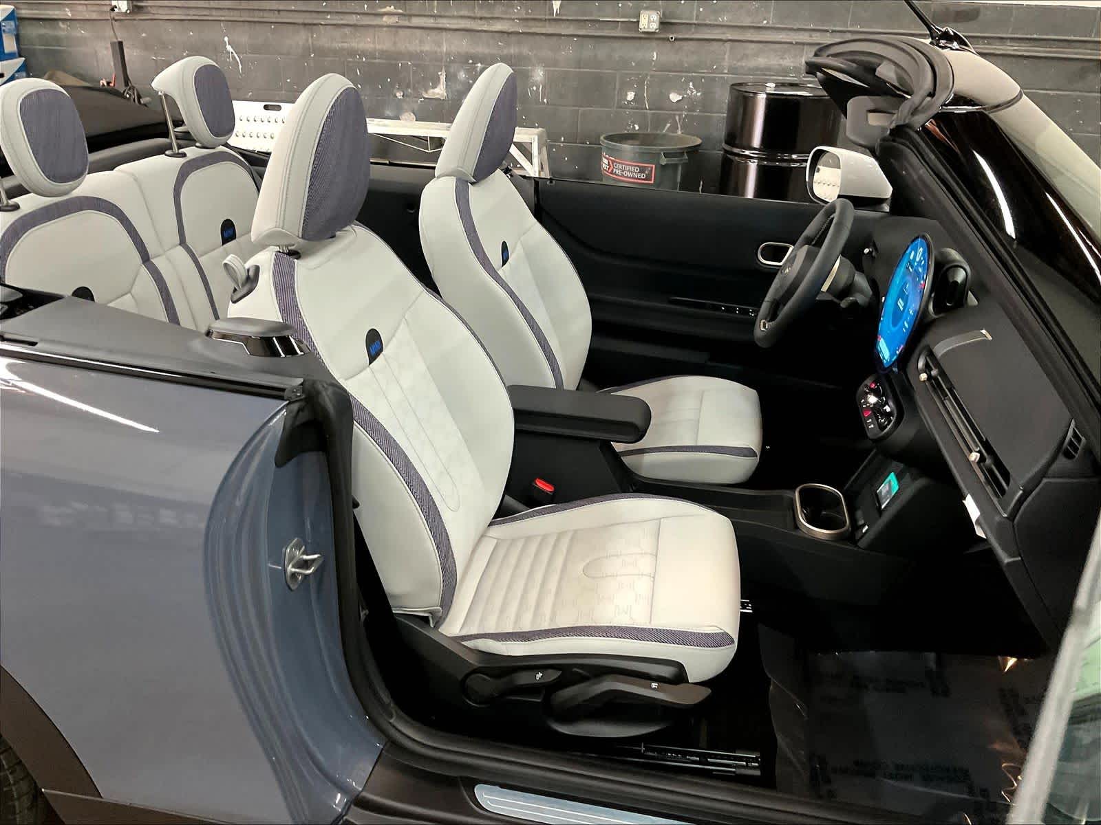 2026 MINI Convertible S - Photo 30