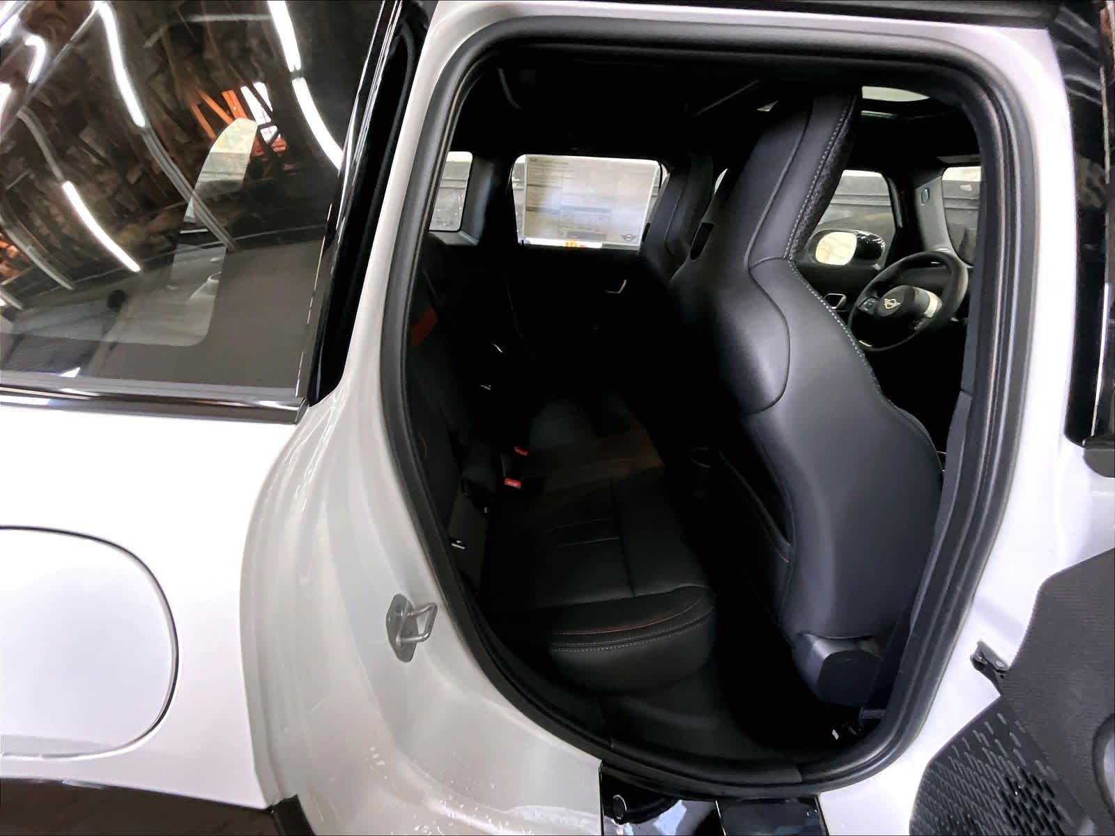 2026 MINI Hardtop 4 Door S - Photo 23