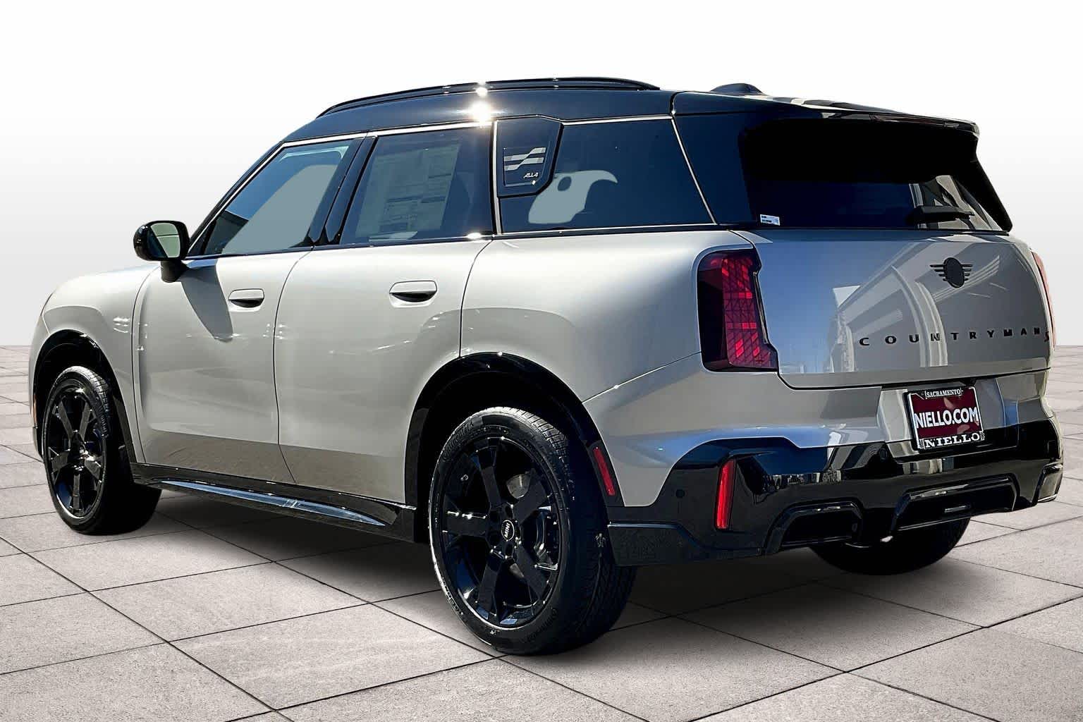 2026 Mini Countryman Iconic ALL4 photo 2