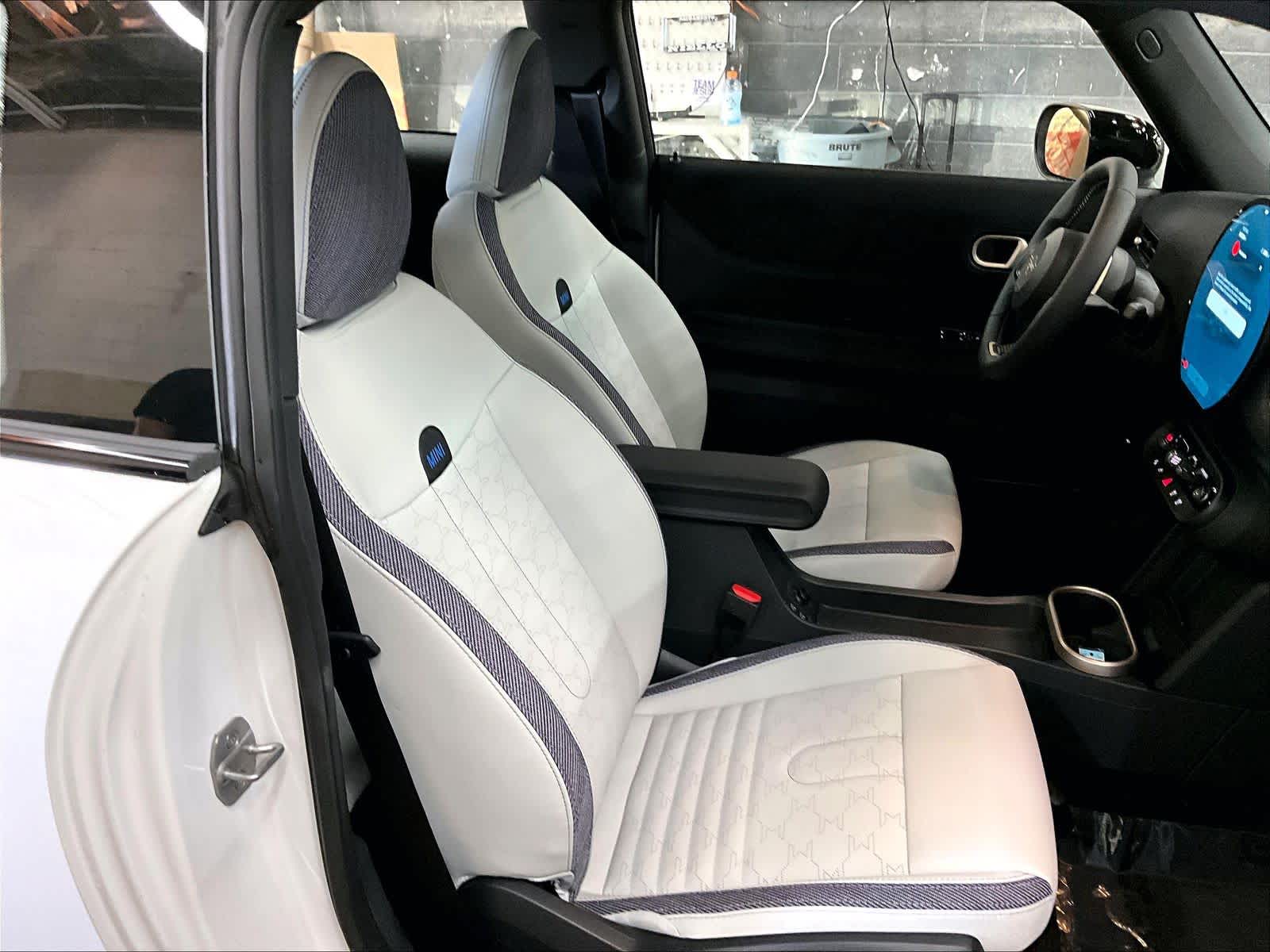 2026 MINI Hardtop 2 Door S - Photo 28