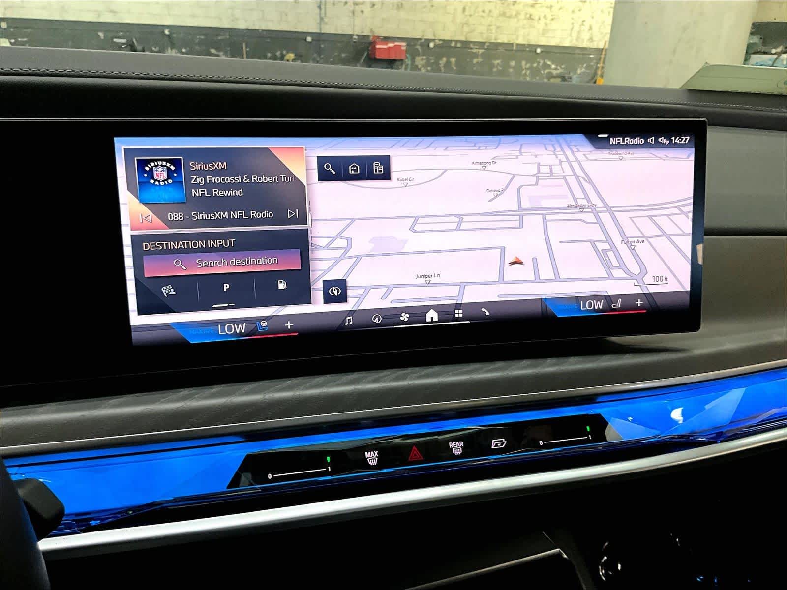 2025 BMW 7 Series 760i - Photo 33