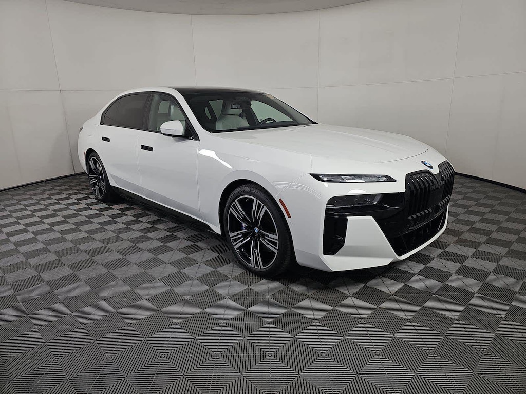 Used 2023 BMW i7 xDrive60 Sedan