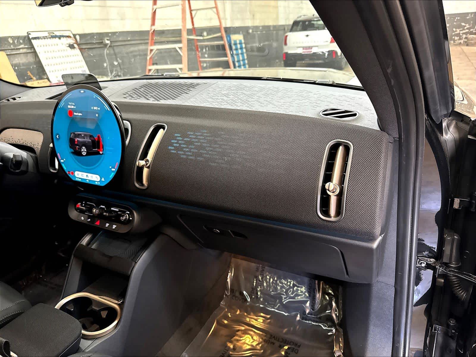 2026 MINI Countryman S - Photo 24