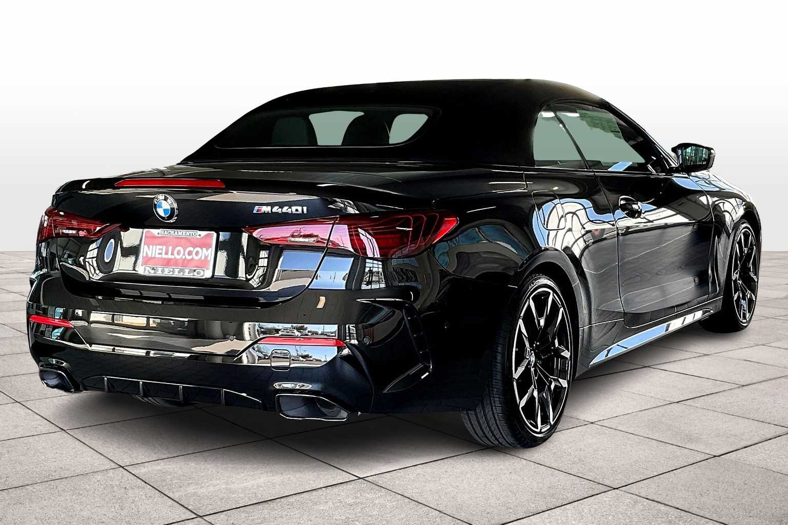 2026 Bmw 440i Coupe photo 4