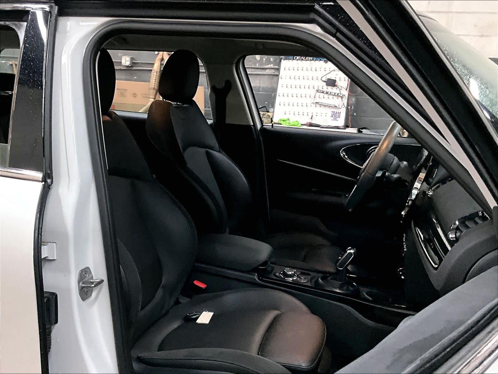2023 MINI Clubman Cooper S photo 6