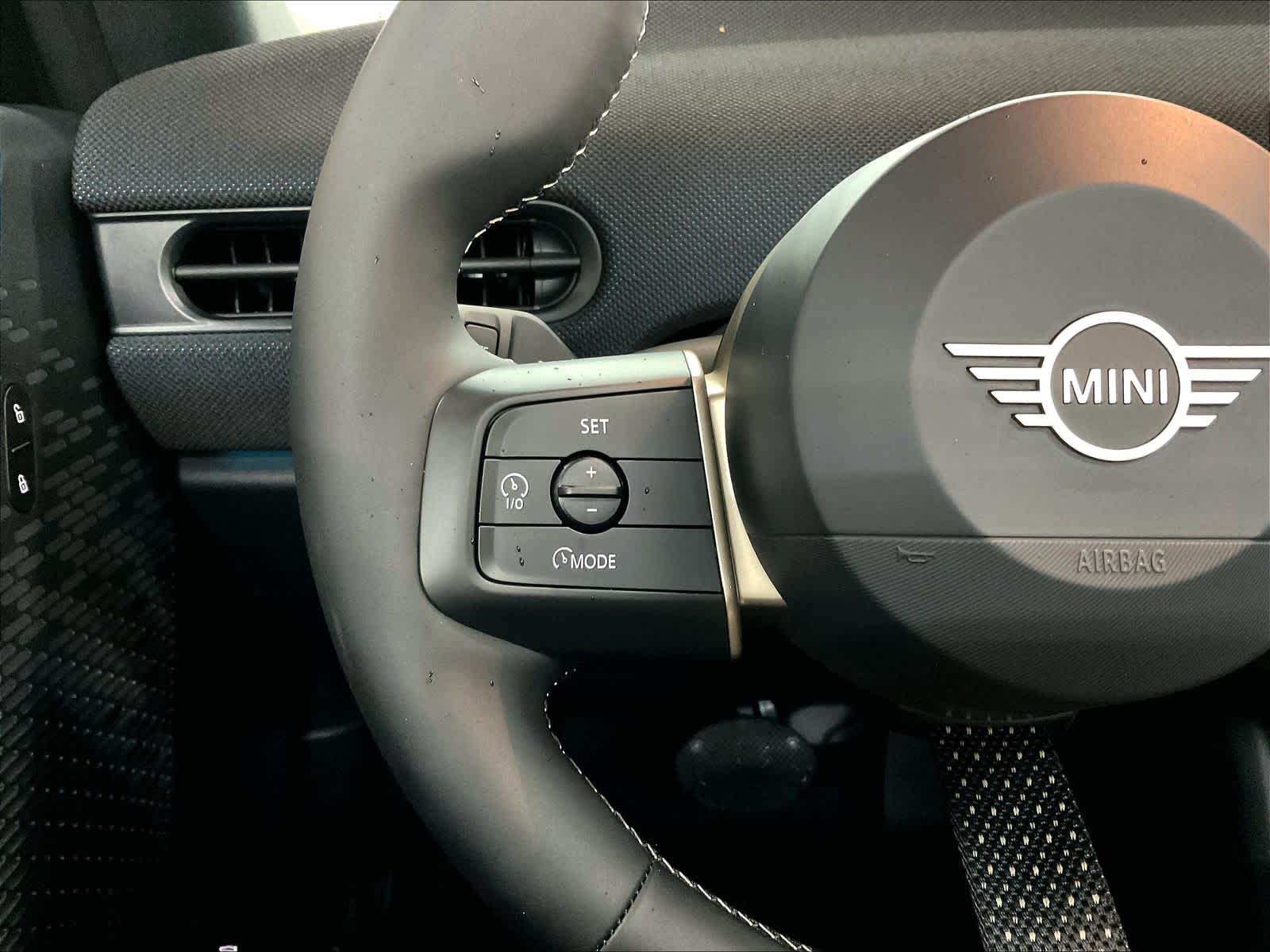 2026 MINI Convertible S - Photo 16