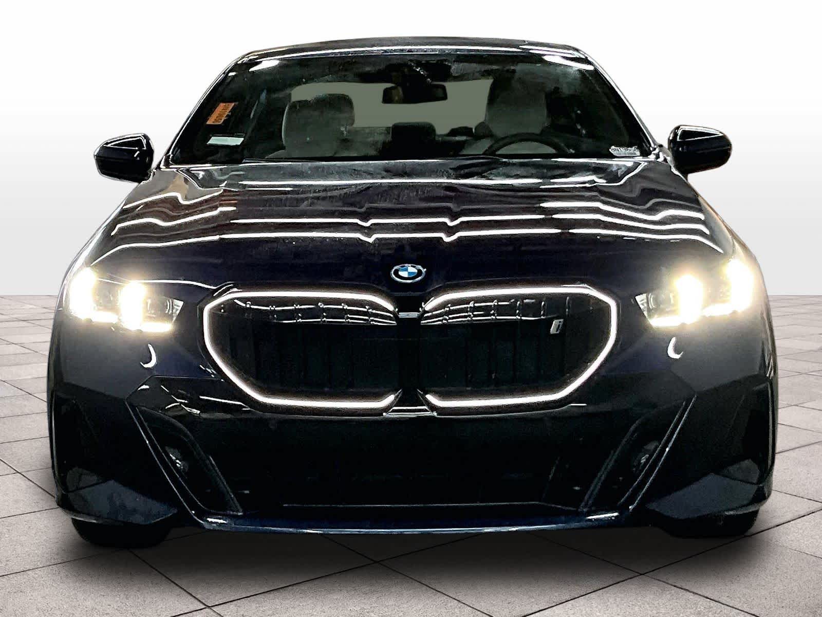 2026 BMW i5 eDrive40 photo 2