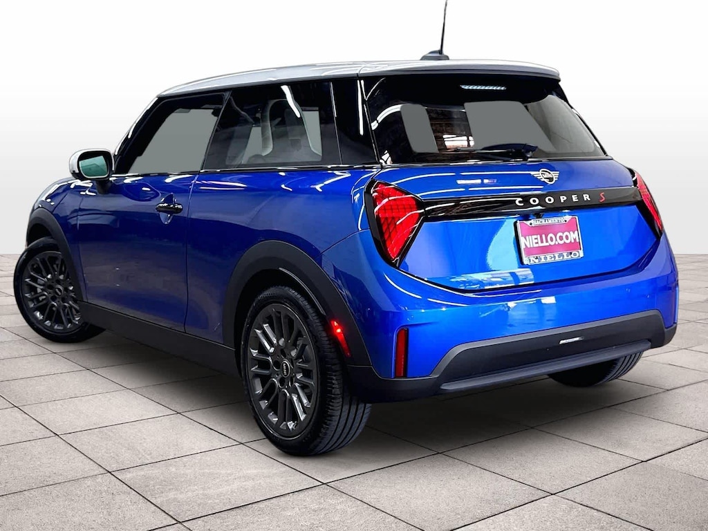 New 2026 MINI 2 Door Signature Plus FWD