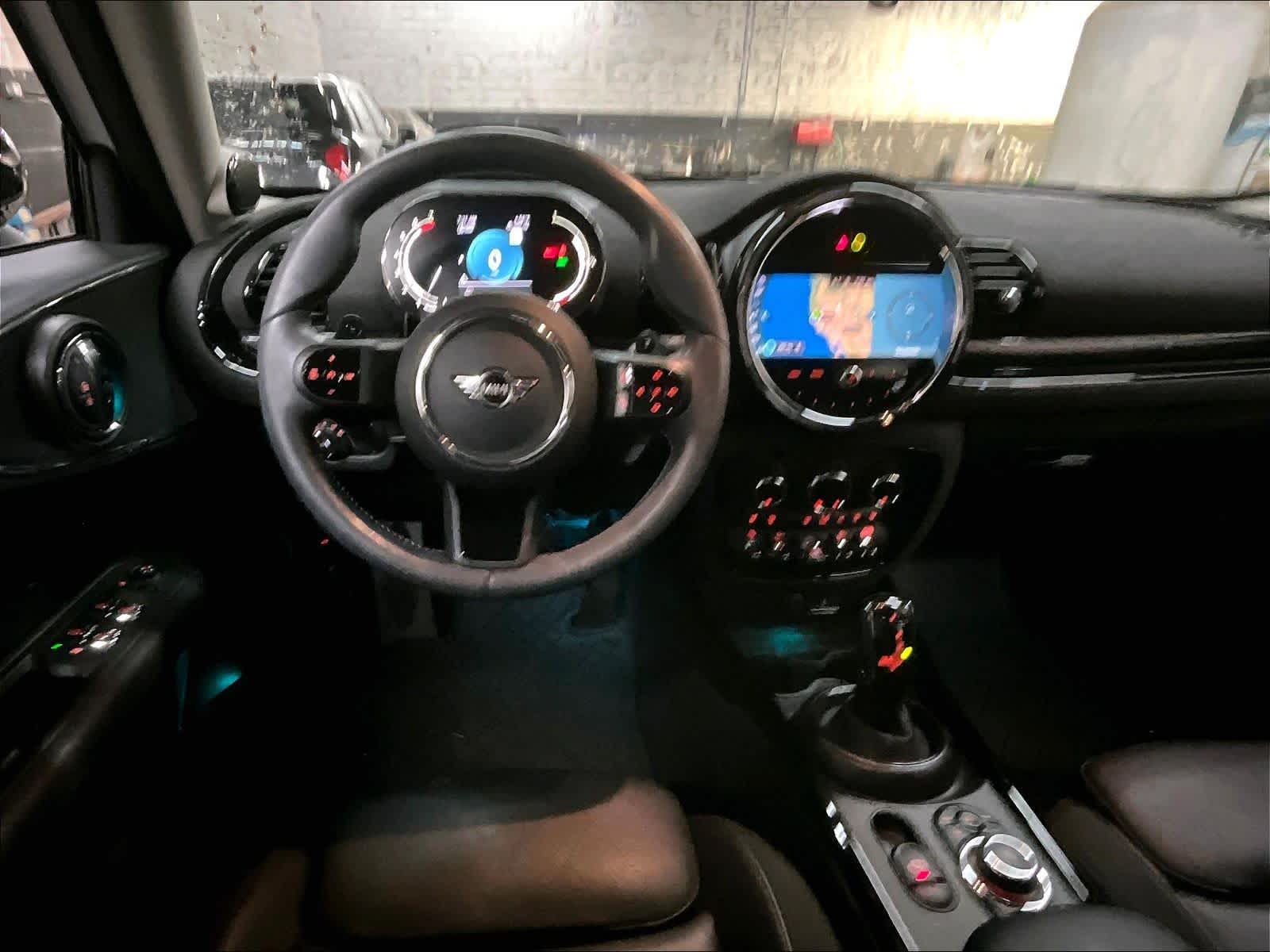 2023 MINI Clubman Cooper S photo 4
