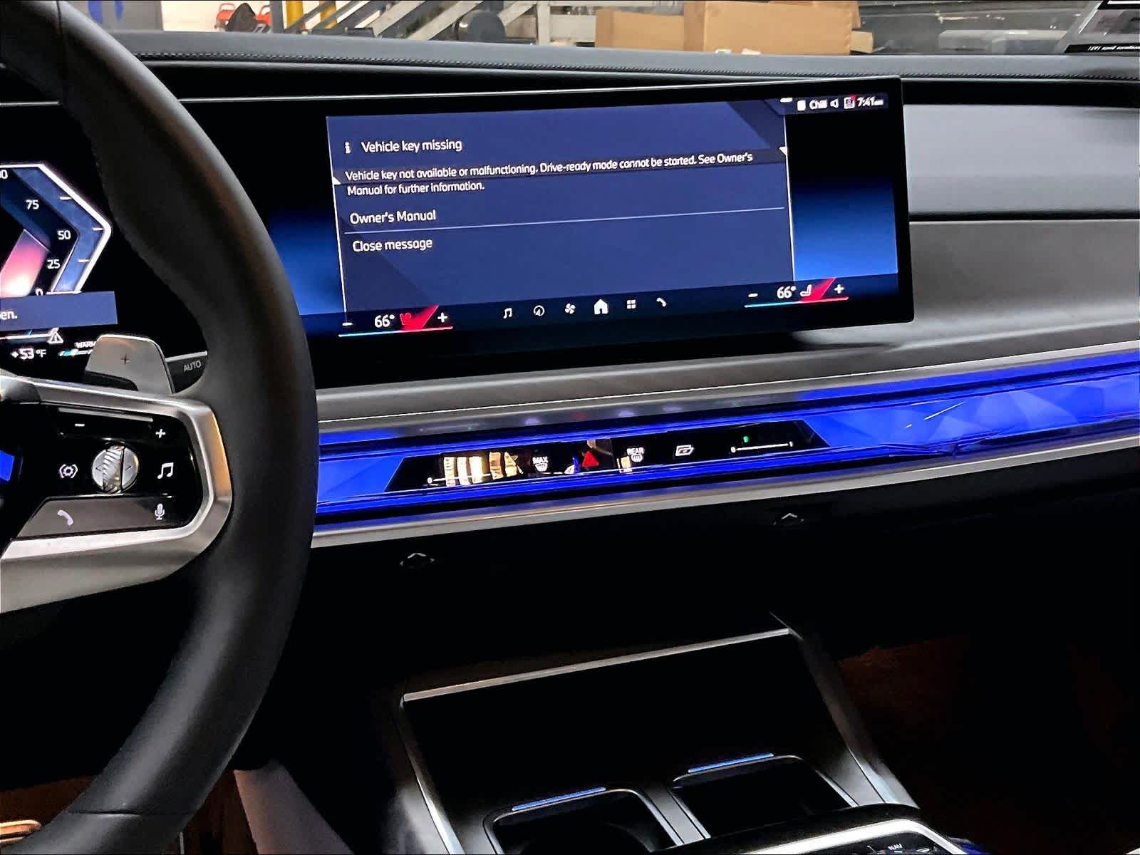 2025 BMW 760i xDrive 760i xDrive photo 5