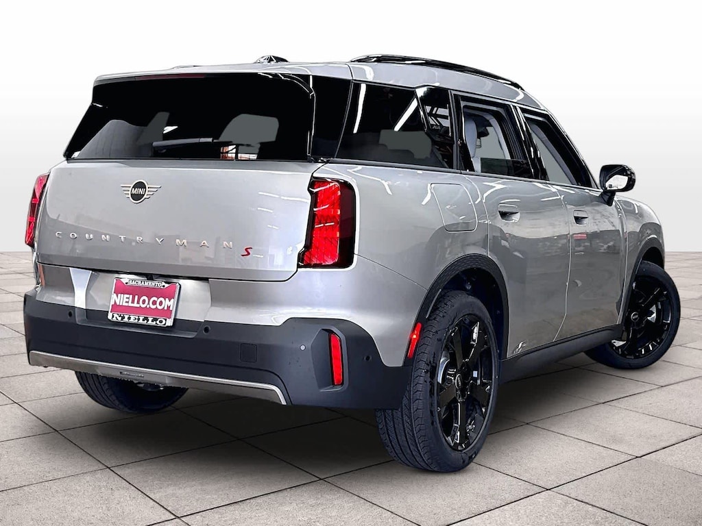 New 2027 MINI Countryman Iconic ALL4