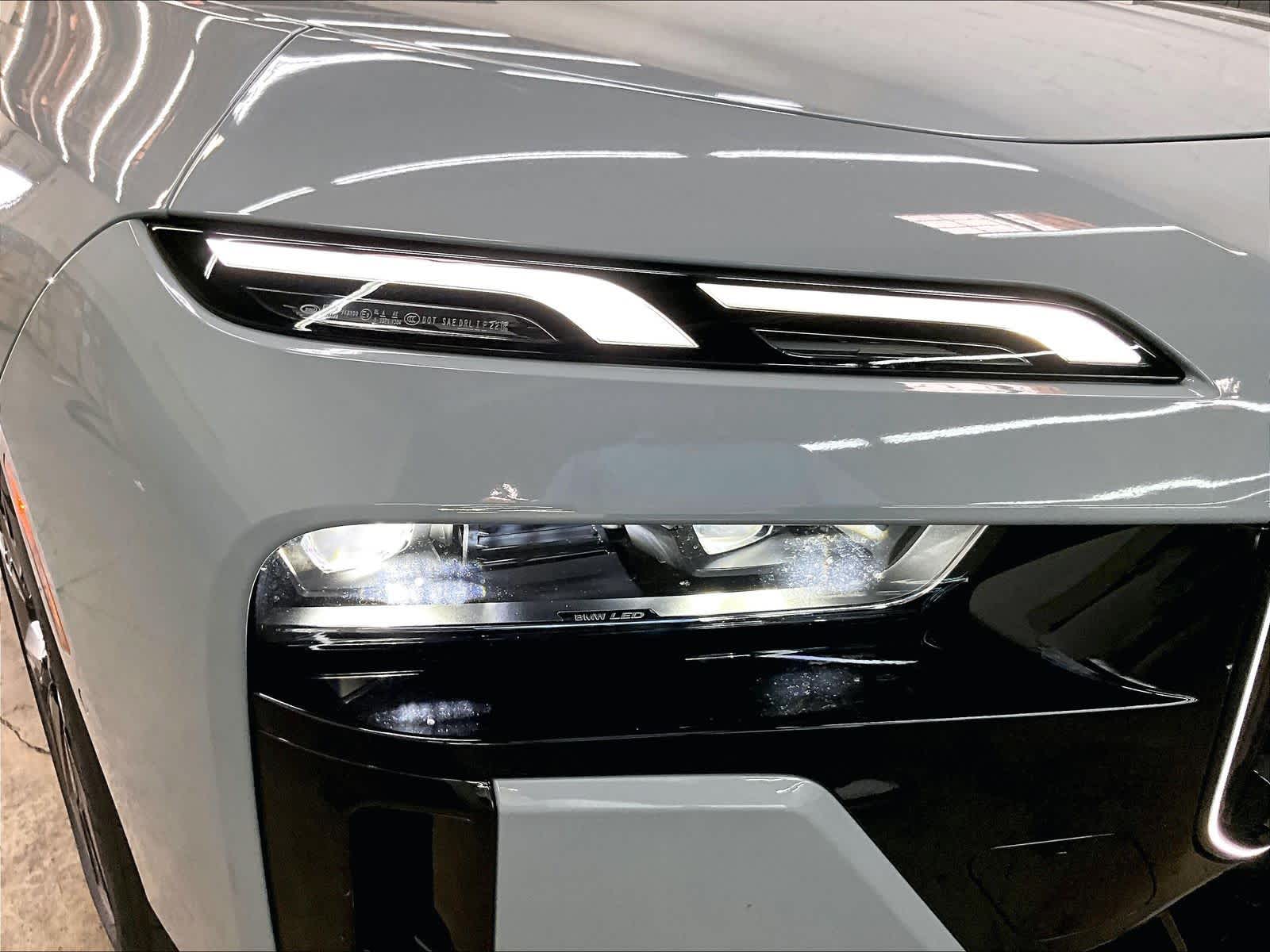 2025 BMW 7 Series 760i - Photo 28