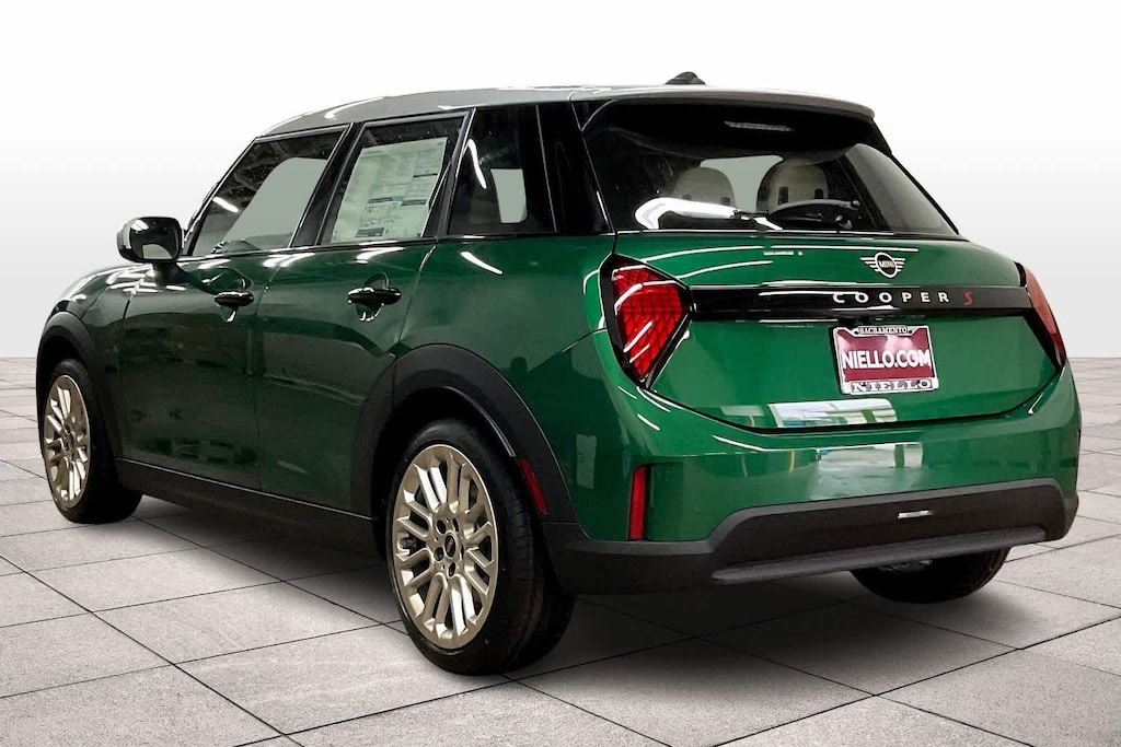 New 2026 MINI 4 Door Iconic FWD