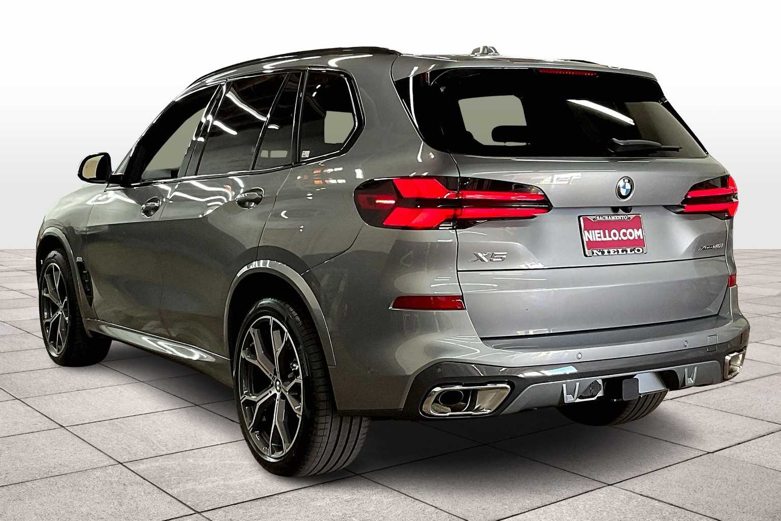2026 Bmw X5 xDrive40i photo 3
