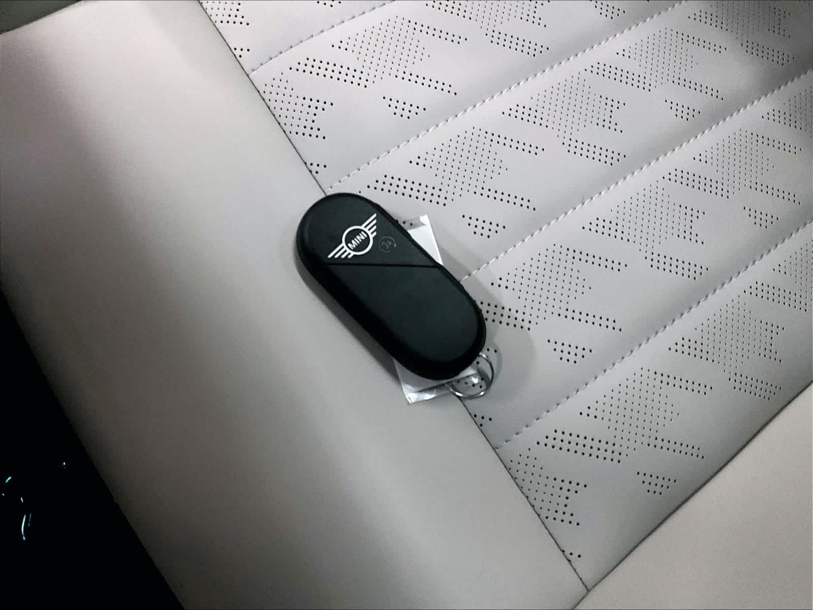 2026 MINI Hardtop 4 Door - Photo 35