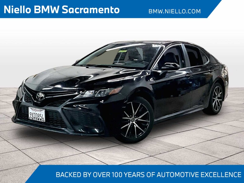 Used 2023 Toyota Camry SE Nightshade Auto (GS)