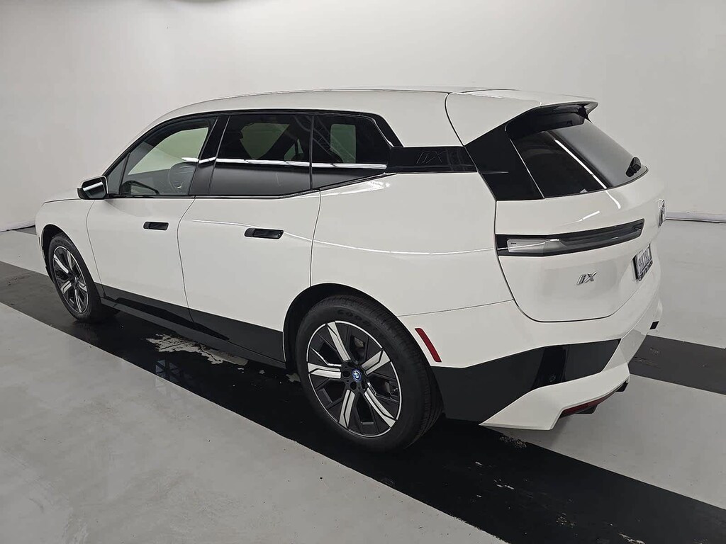 Used 2024 BMW iX xDrive50 xDrive50 Sports Activity Vehicle
