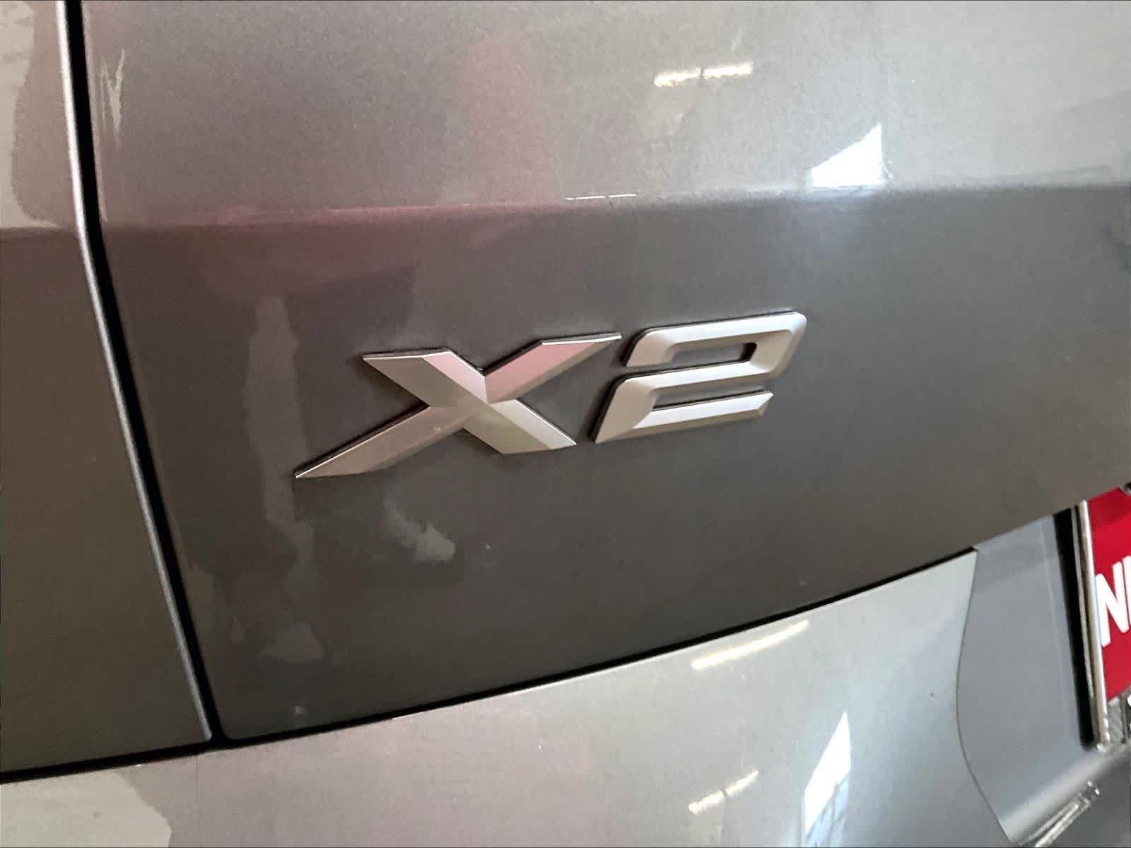 2025 BMW X2 xDrive28i xDrive28i photo 3