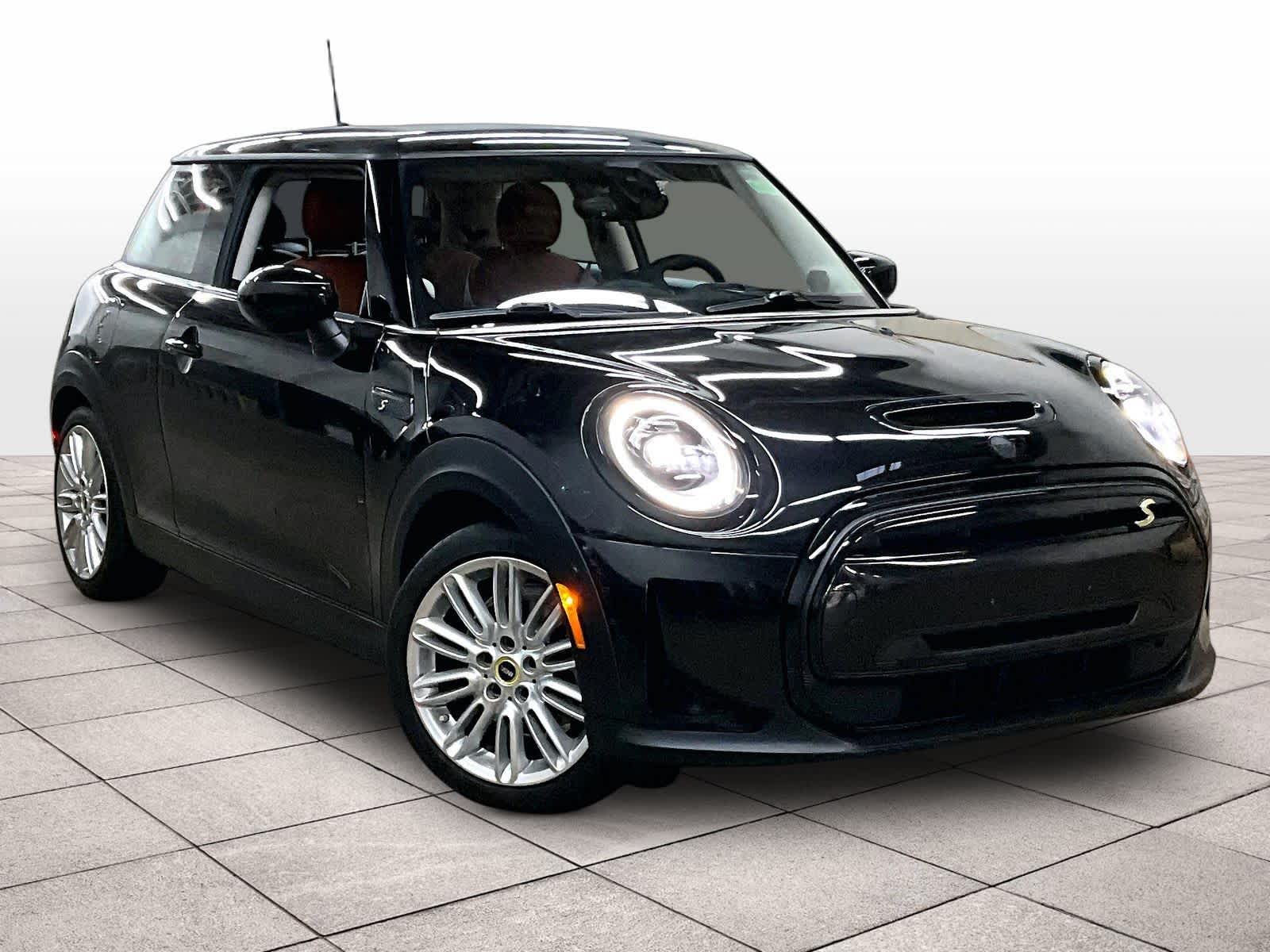 Used 2024 MINI Hardtop 2 Door SE with VIN WMW13DJ06R2U93263 for sale in Sacramento, CA