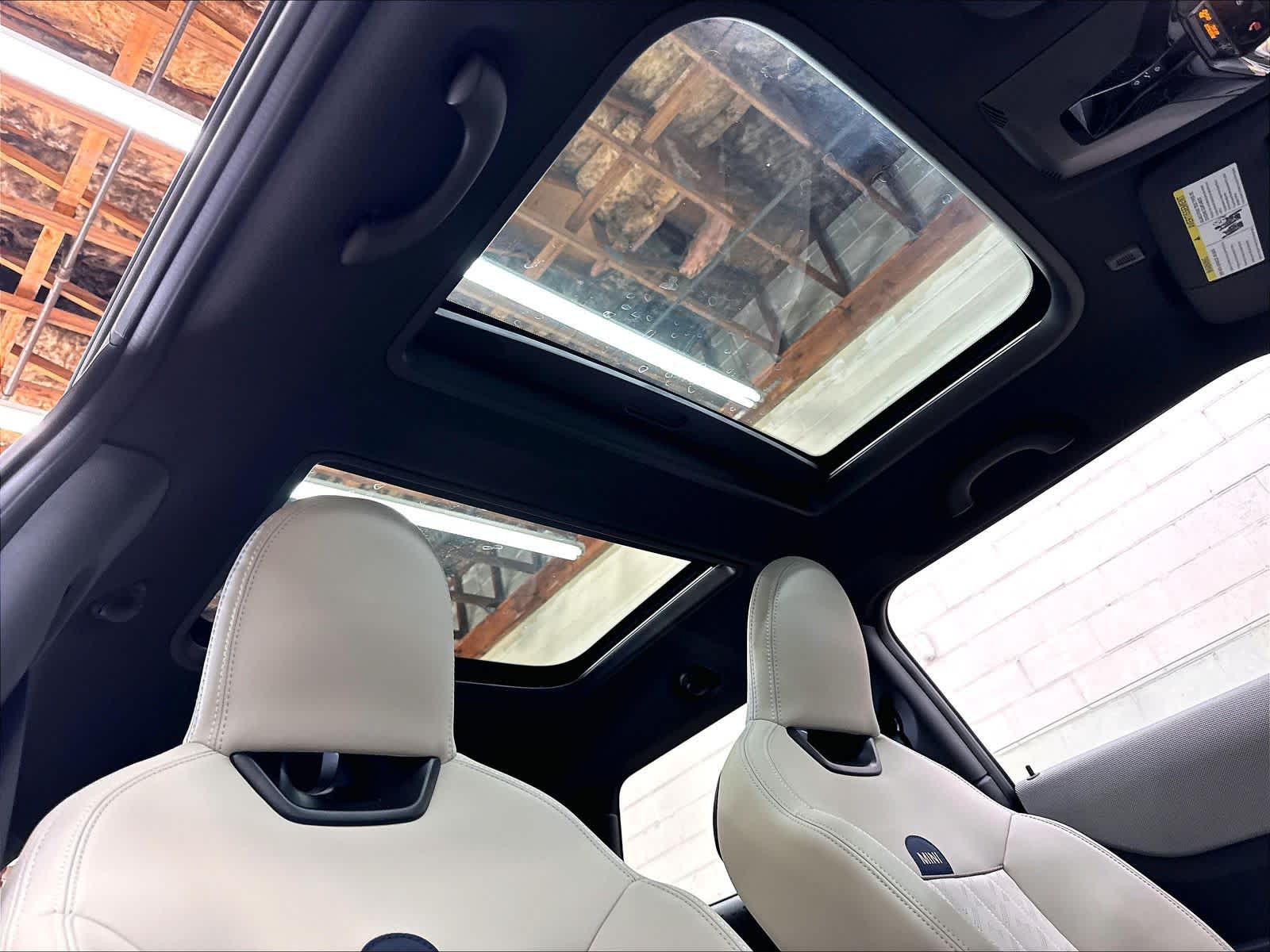 2026 MINI Hardtop 2 Door S - Photo 28