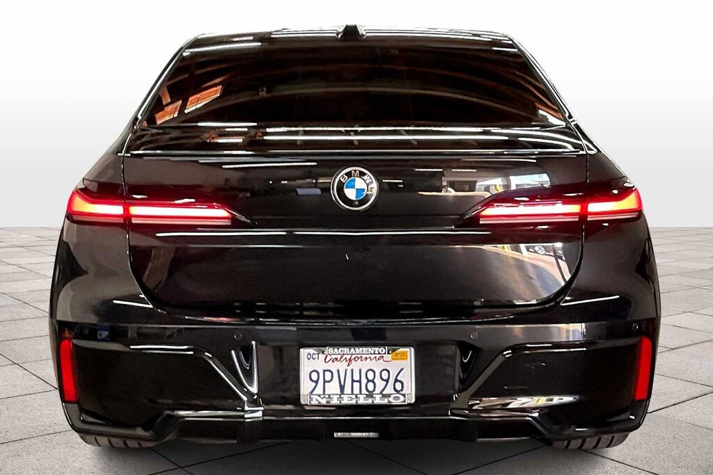 Used 2024 BMW 7 Series 740i Sedan