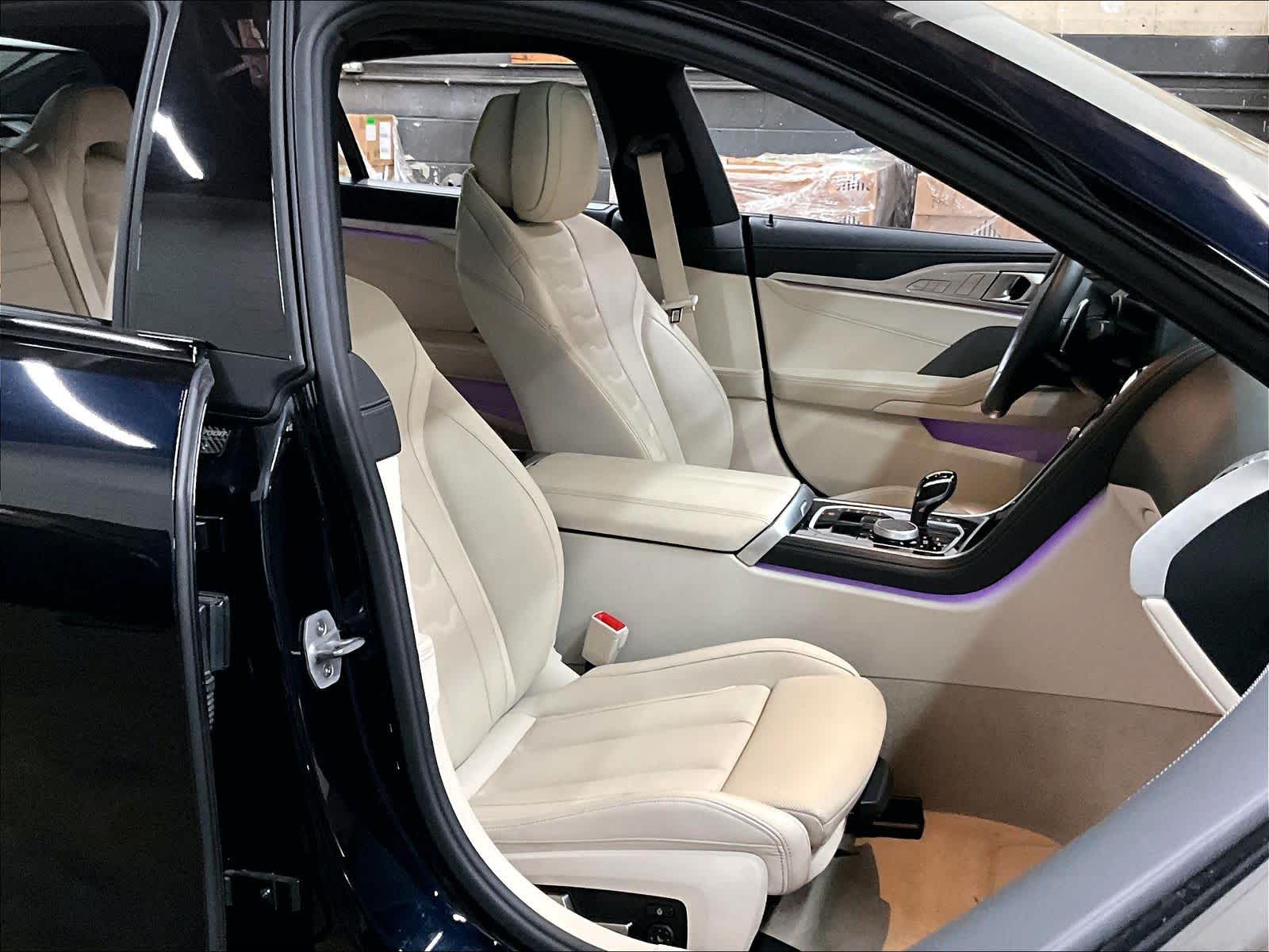 2025 BMW 840i 840i photo 6