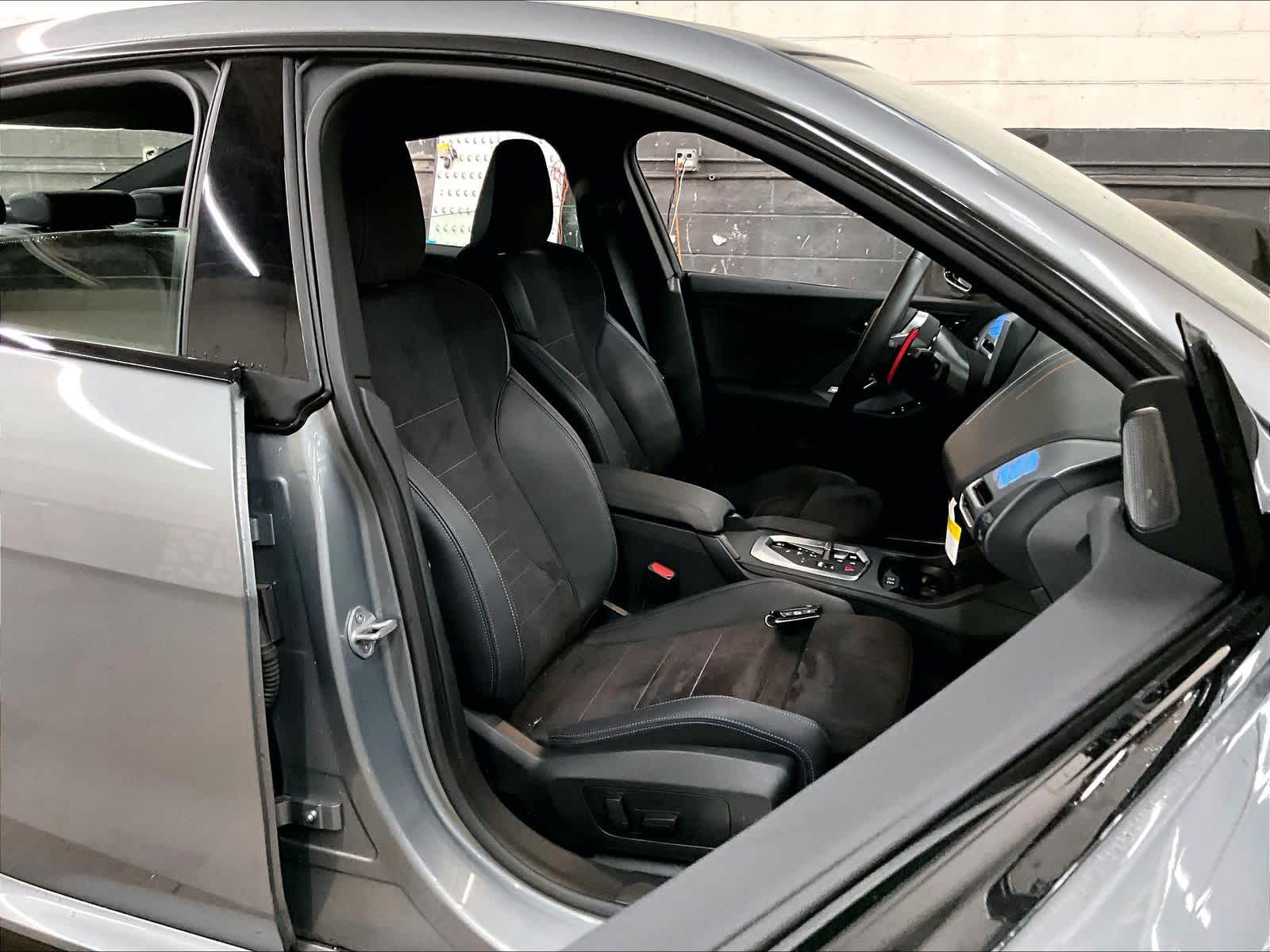 2025 BMW M235 xDrive M235 xDrive photo 6