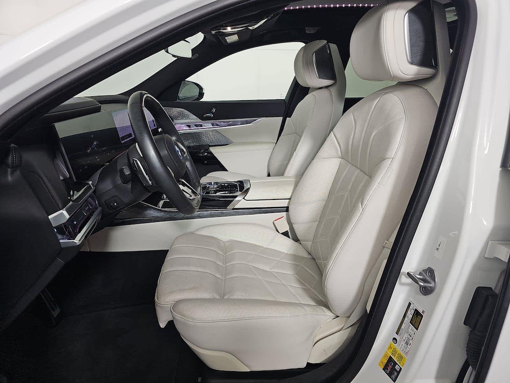 Used 2023 BMW i7 xDrive60 Sedan
