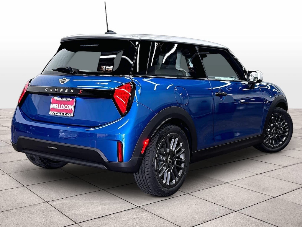 New 2027 MINI 2 Door Signature Plus FWD