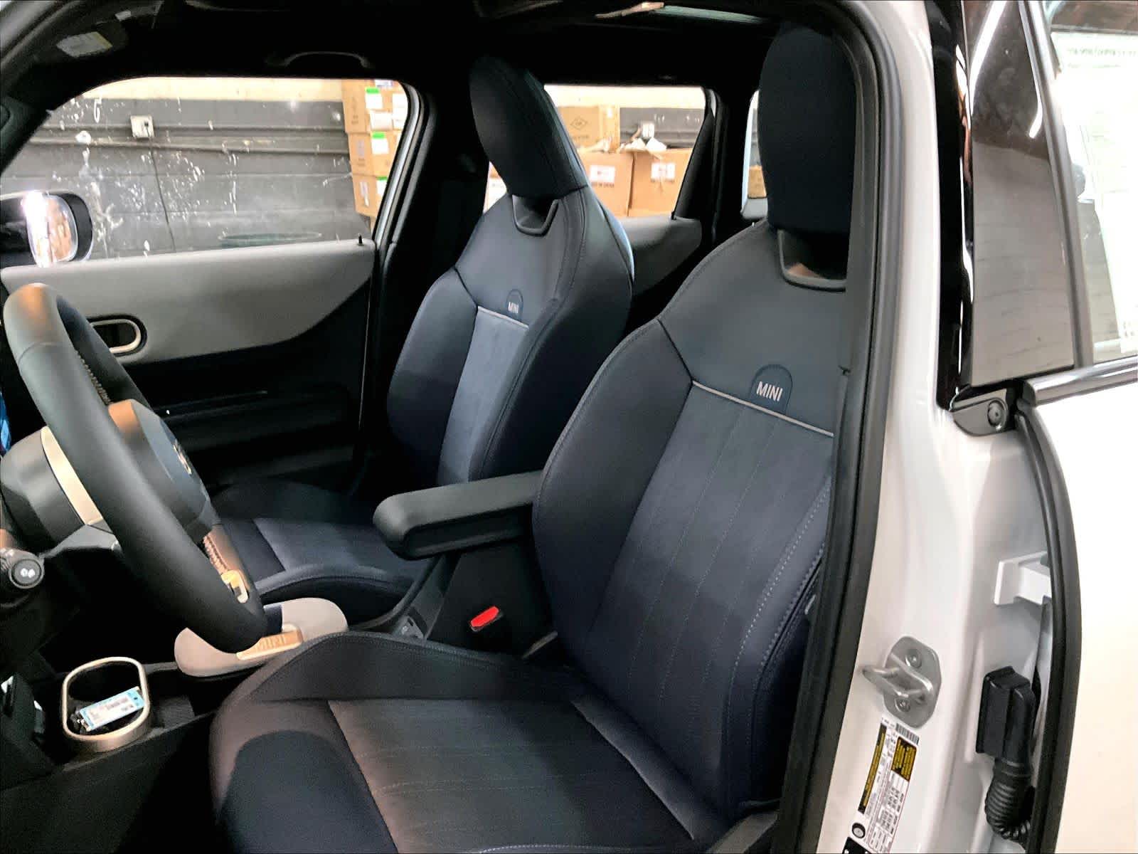 2026 MINI Hardtop 4 Door S - Photo 11
