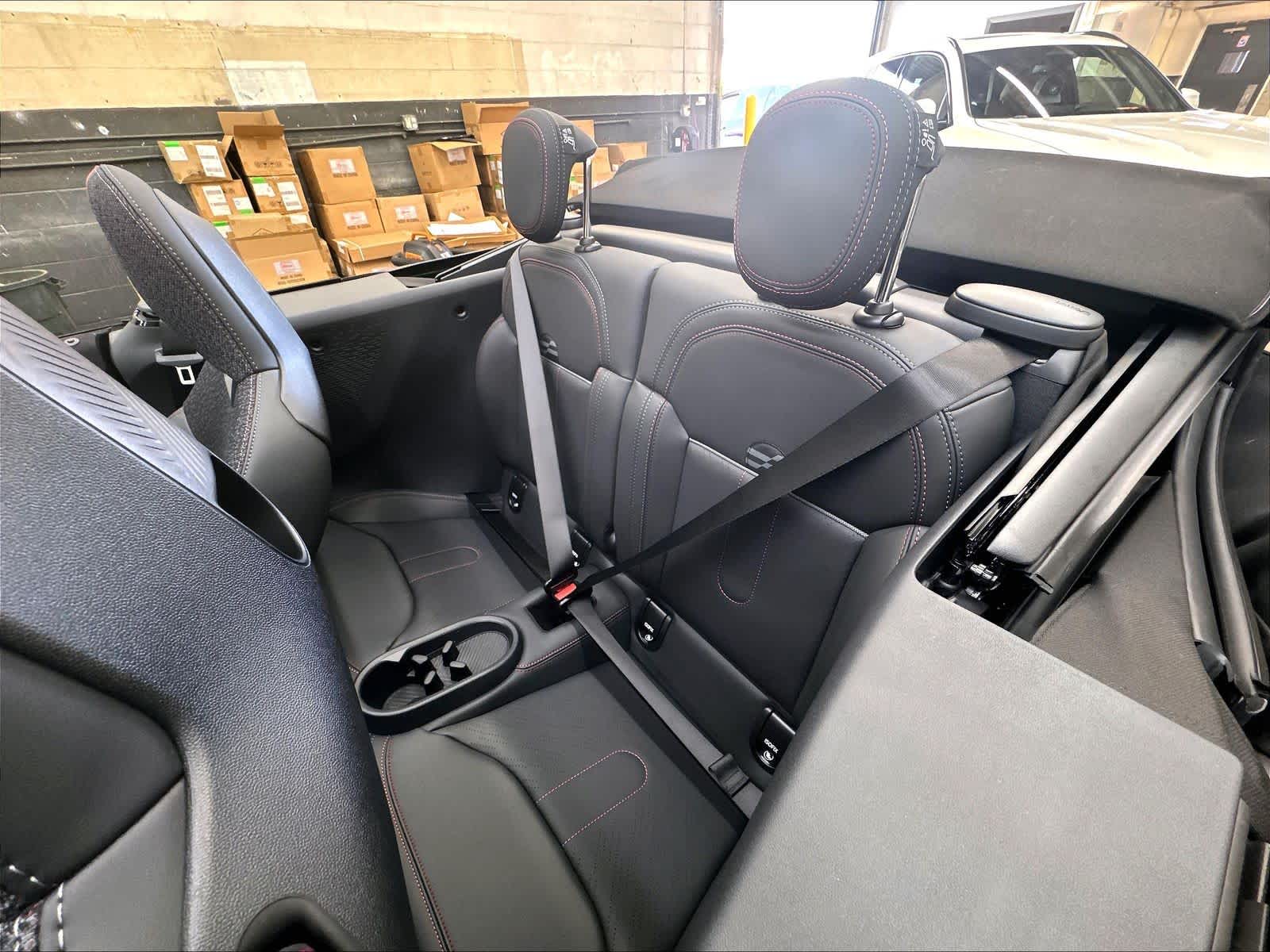 2026 MINI Convertible John Cooper Works - Photo 11