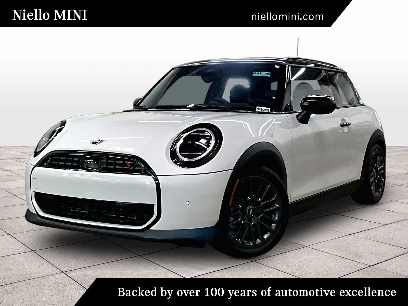 2026 MINI Hardtop Cooper S Signature's photo