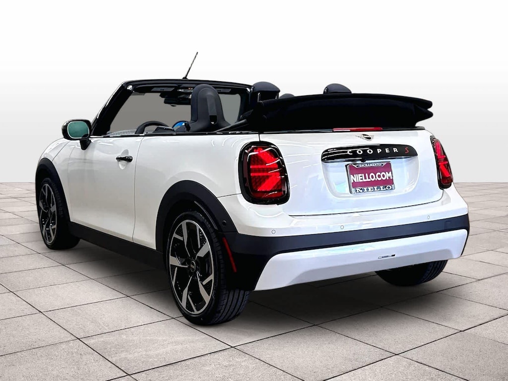 New 2026 MINI Convertible Iconic FWD